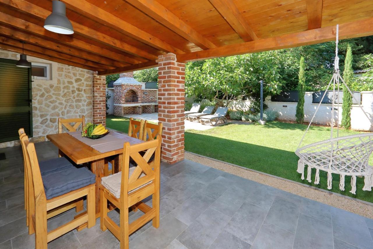 Villa Stone Fantasy à Zadar Extérieur photo