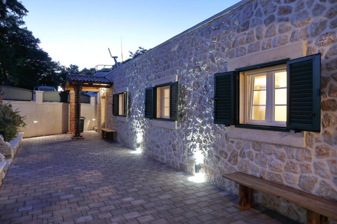 Villa Stone Fantasy à Zadar Extérieur photo