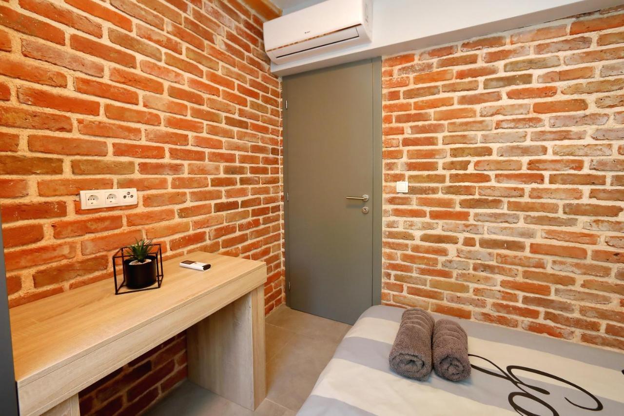 Villa Stone Fantasy à Zadar Extérieur photo