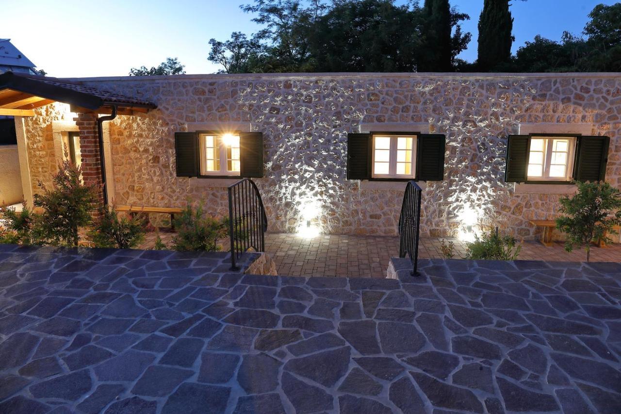 Villa Stone Fantasy à Zadar Extérieur photo